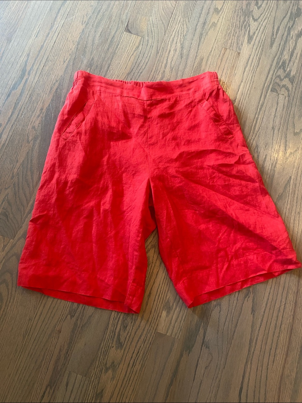 NWT! Flax red linen Bermuda shorts size M